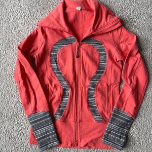 Lululemon Womens In Stride Jacket Coral Size: 4